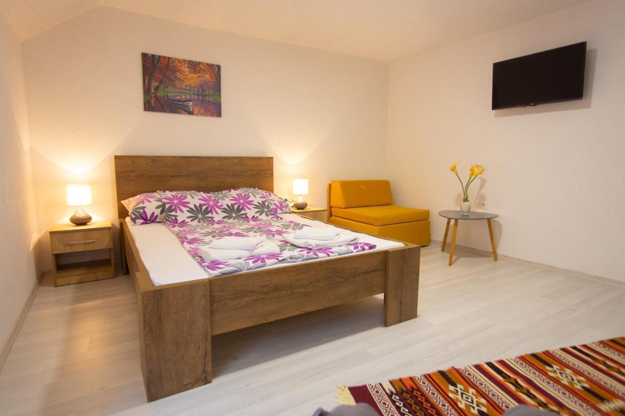 Apartments Daris Mostar Exteriör bild